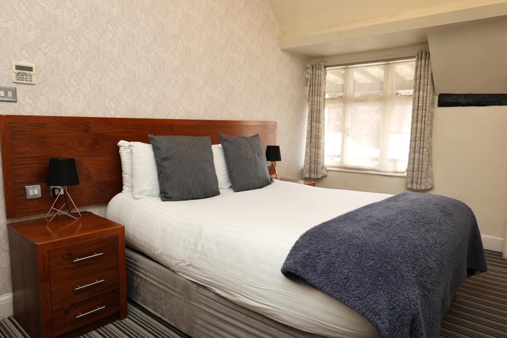 Hotel The Olde Kings Arms Hemel Hempstead Zewnętrze zdjęcie
