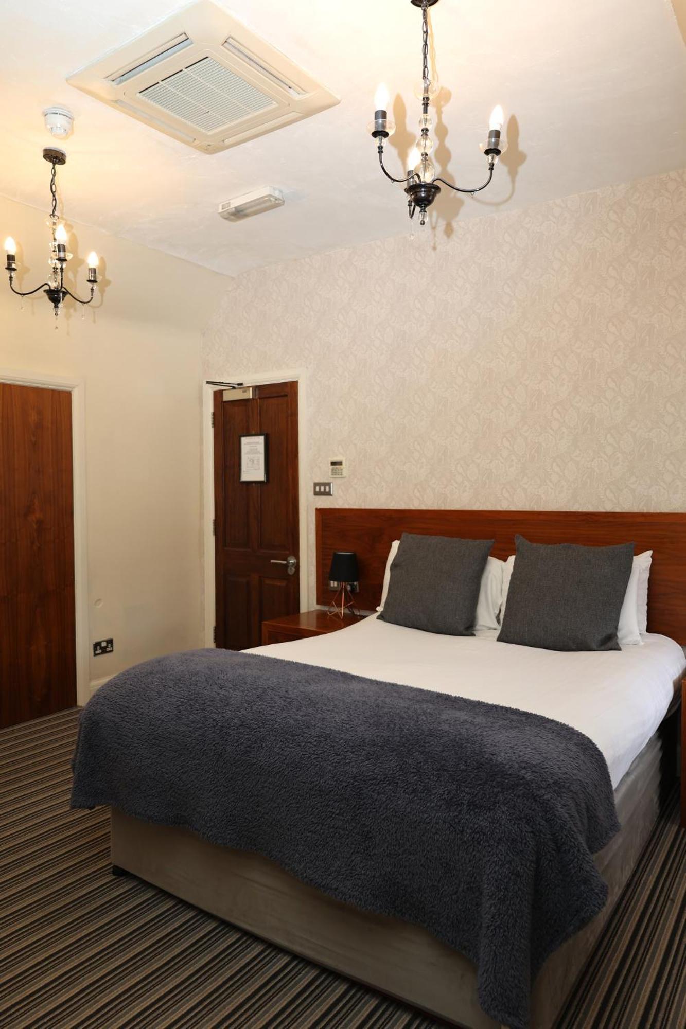 Hotel The Olde Kings Arms Hemel Hempstead Zewnętrze zdjęcie